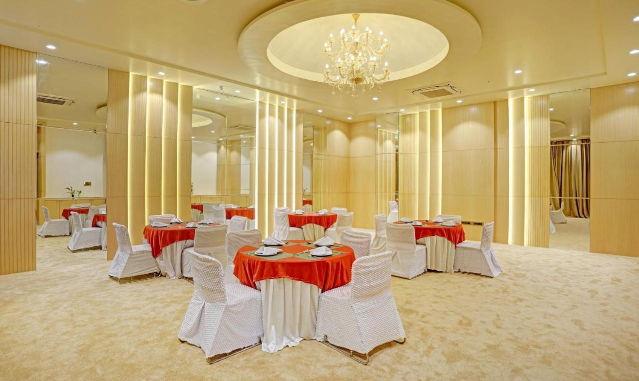 Treebo Tryst Golden Bliss Hotel Nagpur Buitenkant foto